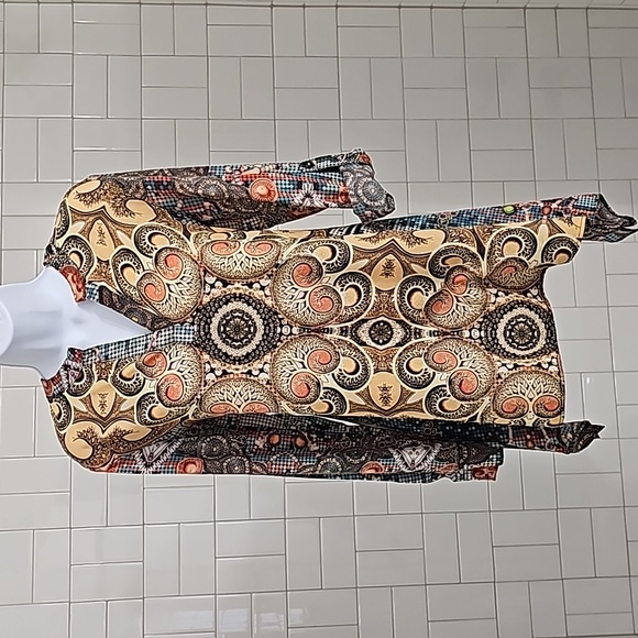 Mesmerize Asymmetrical Boho Print Top - Picture 2 of 11